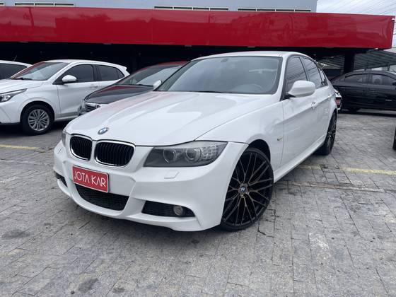 BMW 318i 2.0 SEDAN 16V GASOLINA 4P AUTOMÁTICO BMW 318i 2.0 SEDAN 16V GASOLINA 4P AUTOMÁTICO